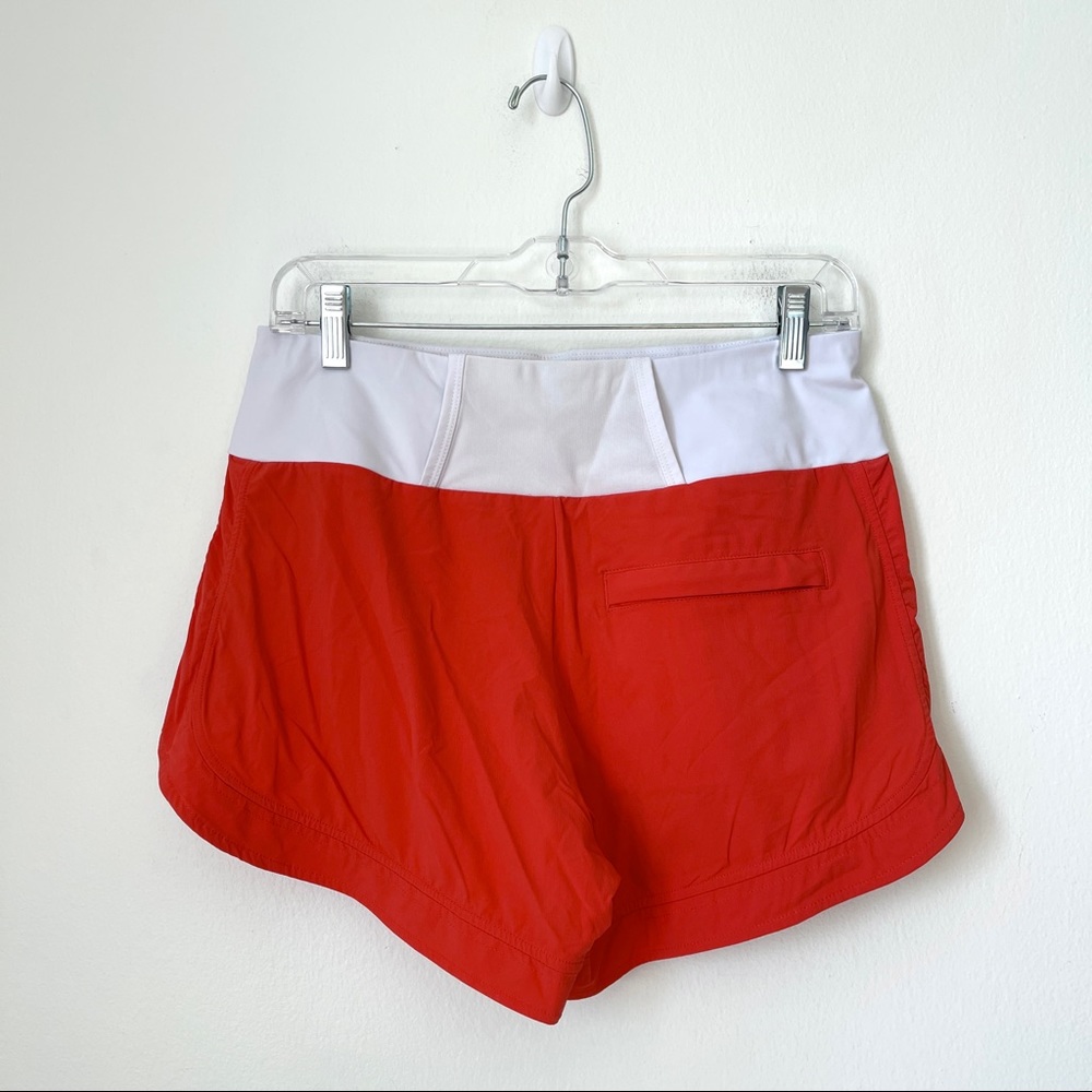 Athleta woman’s shorts sz 6 (CD1661) - Picture 2 of 5
